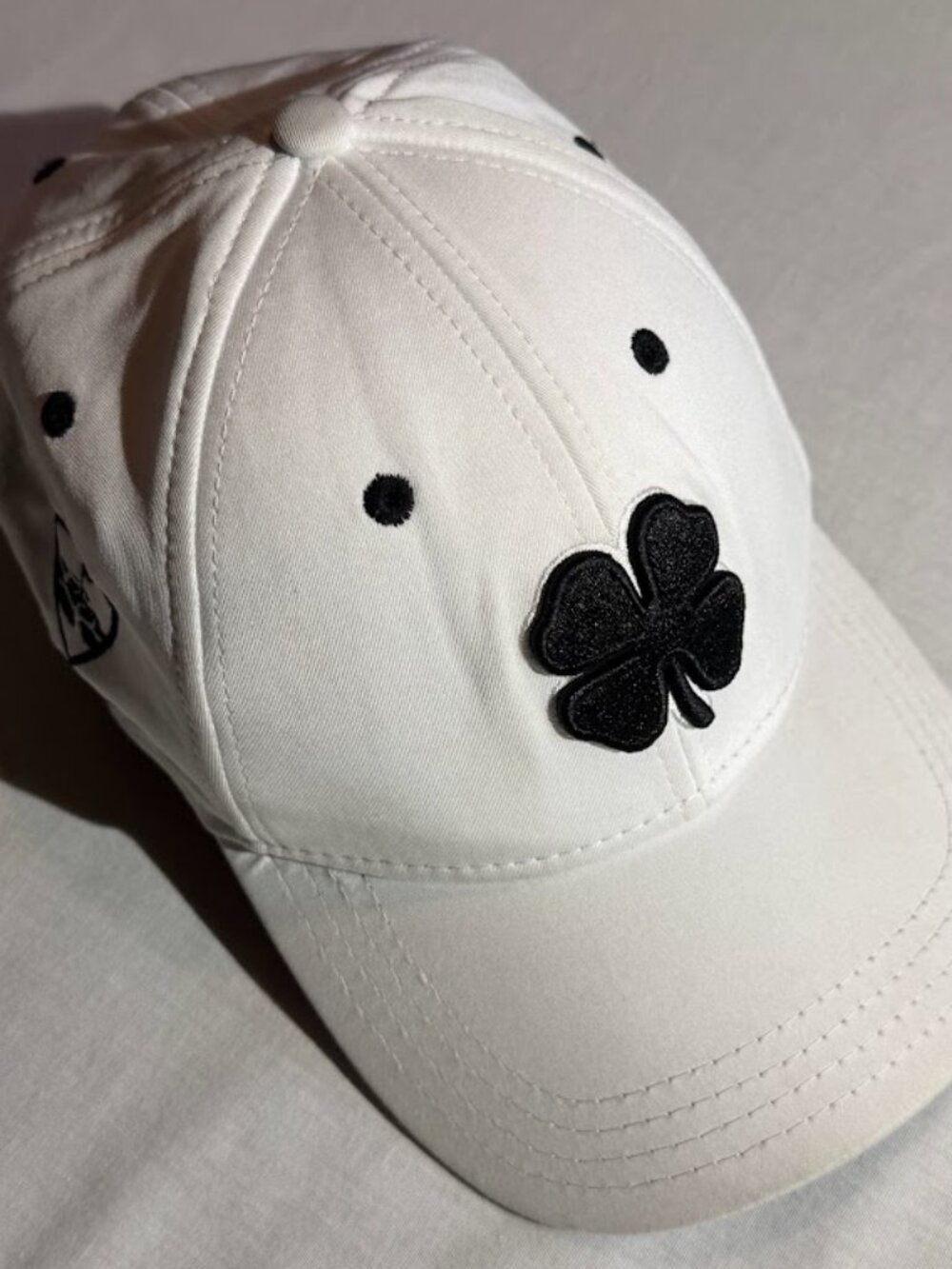 Topgolf Black Clover “Live Lucky” White & Black Baseball Cap Hat, S/M